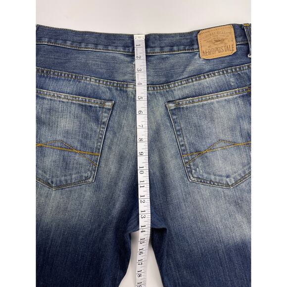 Aeropostale Benton Original Bootcut Jeans Mens 34x34 Distressed Med Wash Denim - Picture 8 of 10